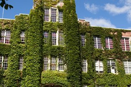 Aquinas College